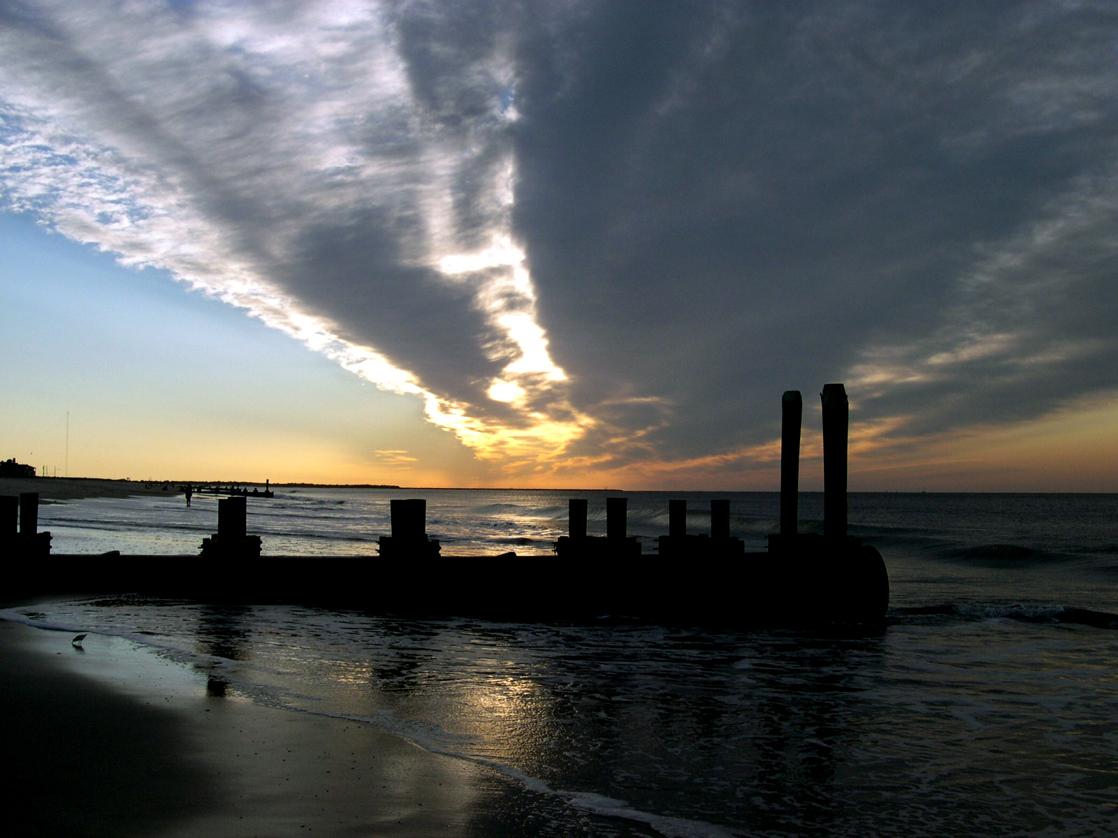 beach_sunrise.jpg